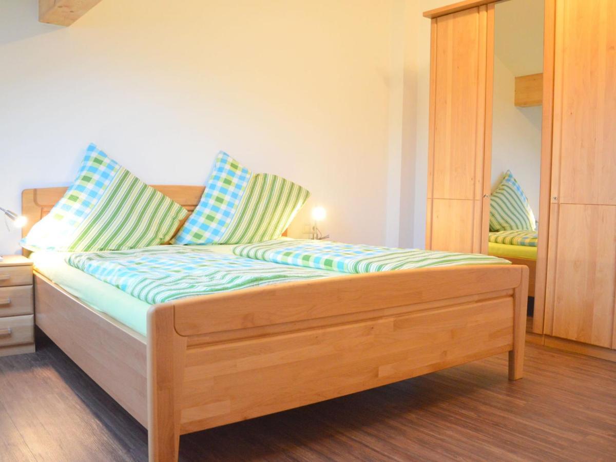 Lovely Modern Apartment With Private Terrace Ellscheid Екстер'єр фото