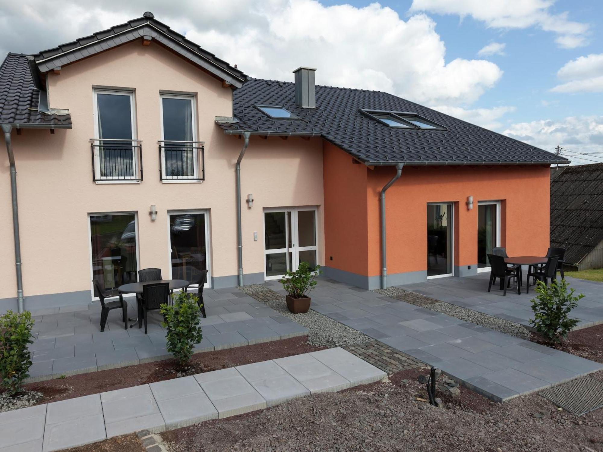Lovely Modern Apartment With Private Terrace Ellscheid Екстер'єр фото